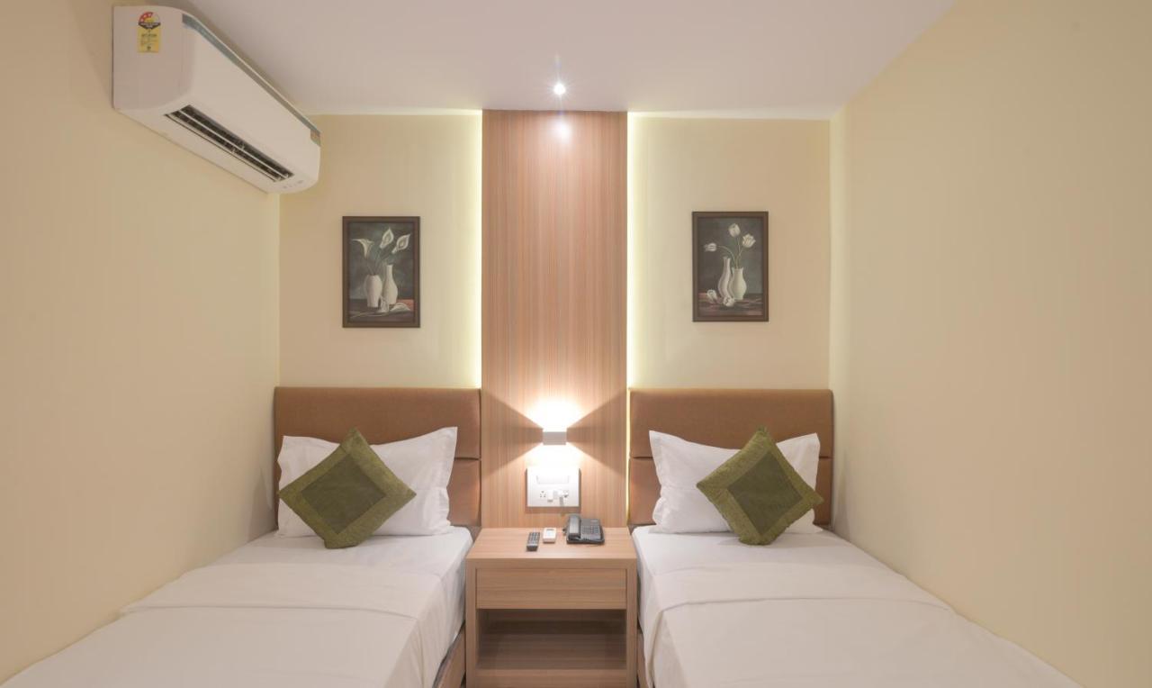 Hotel West Blue Mumbai Exterior photo